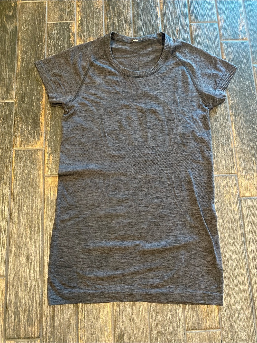 Lululemon Women’s Active Shirt